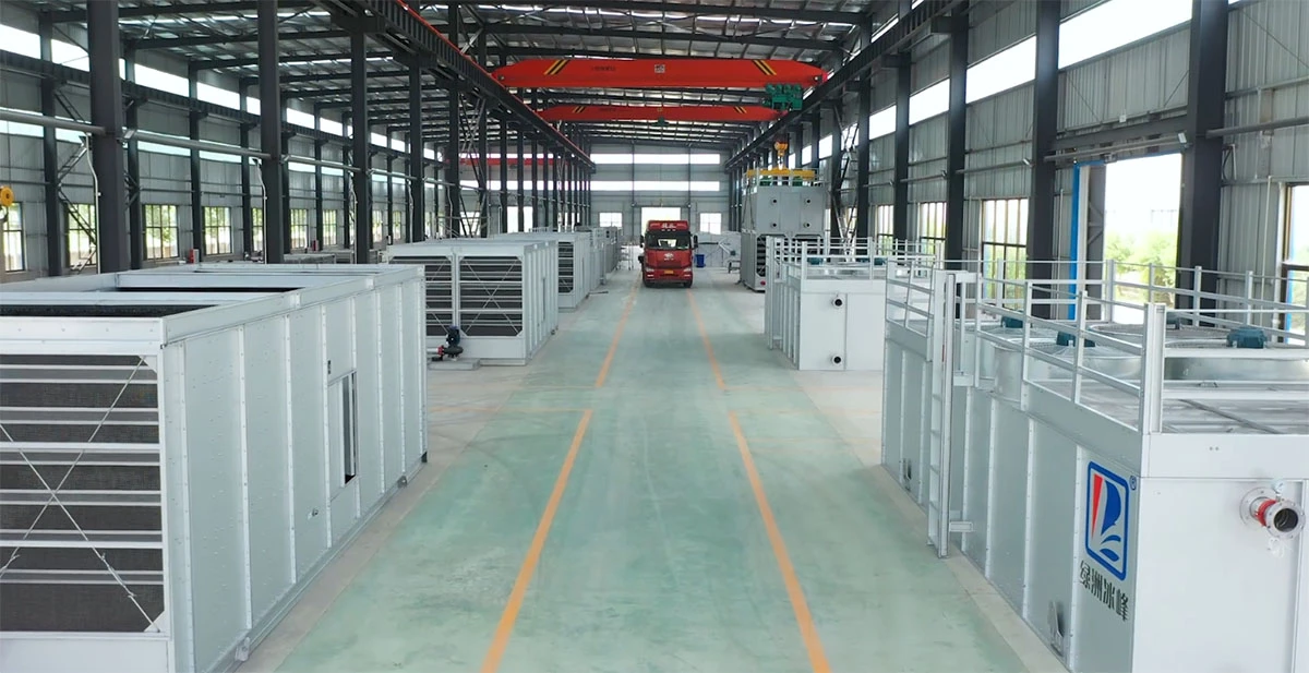 Closed-Circuit Cooling Tower Manufacturing Facility Closed-Circuit Cooling Tower Manufacturing Facility